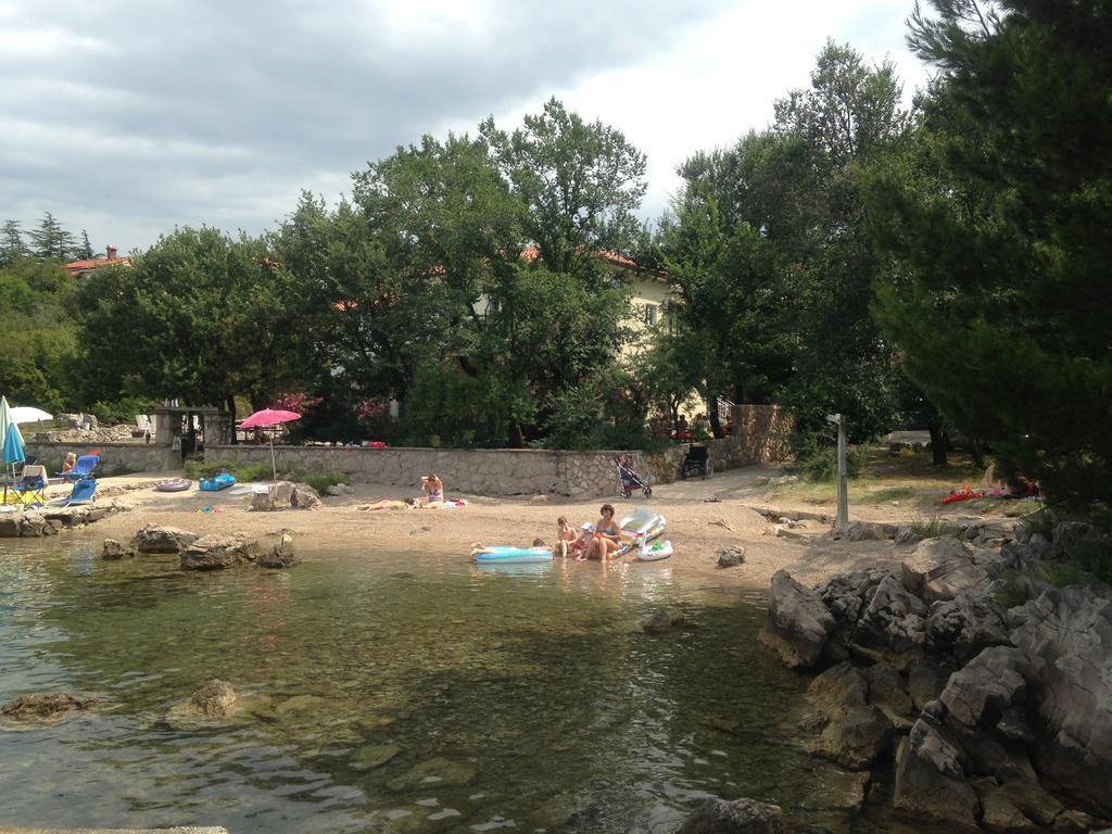 Apartment Jasna B Omišalj Zewnętrze zdjęcie