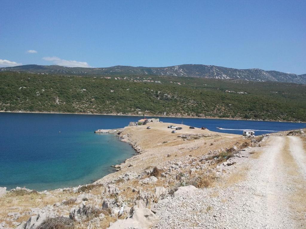 Apartment Jasna B Omišalj Pokój zdjęcie